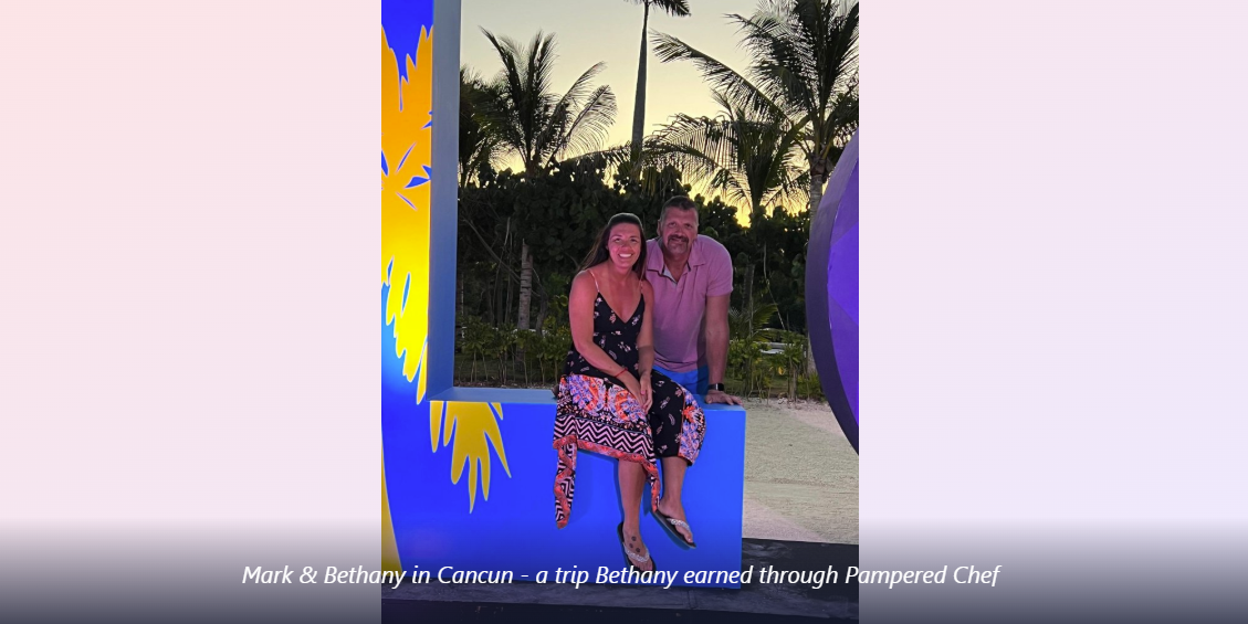 Mark and Bethany in Cancun